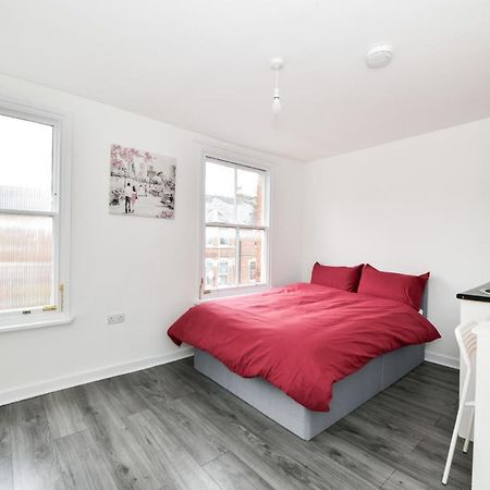 Waylen Street Suites 독서 외부 사진